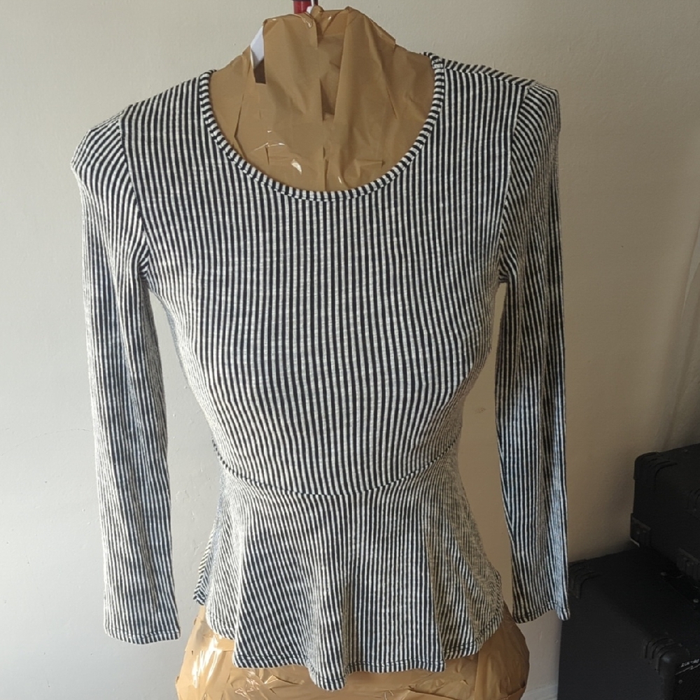 Black and White Fitted Peplum Blouse